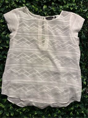 ZOA New York White Sheer Chevron Textured Cap Sleeve Blouse Top Size Small